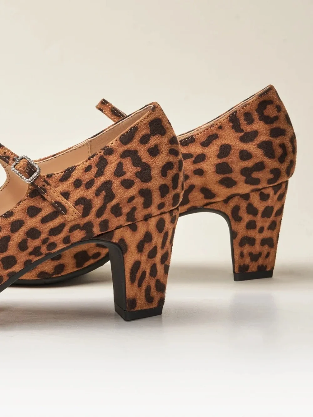 C.Paravano Milano Leopard Print Mary Jane Block Heel Pumps - sz 41 US 11